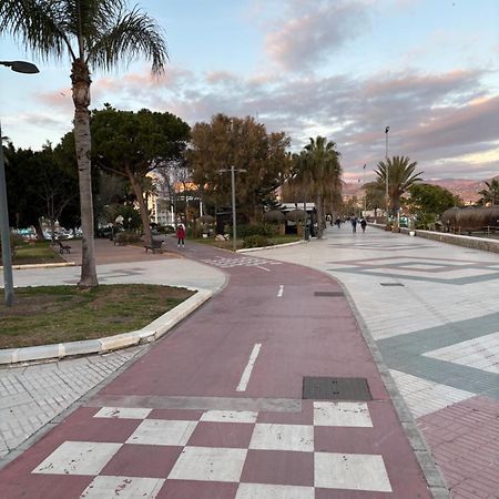 Estudio En Torre Del Mar A 3 Minutos Andando De La Playa Екстер'єр фото